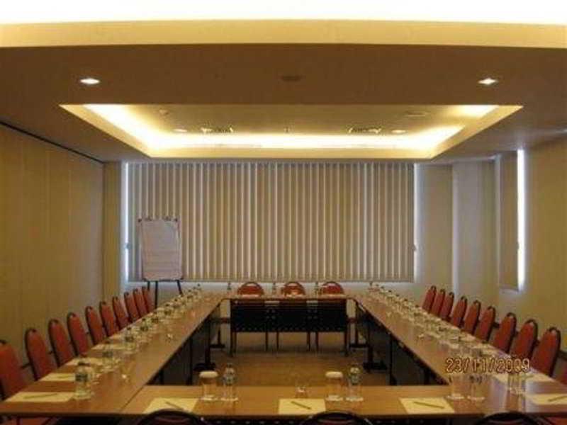 Park Hotel Cawang Jakarta Einrichtungen foto